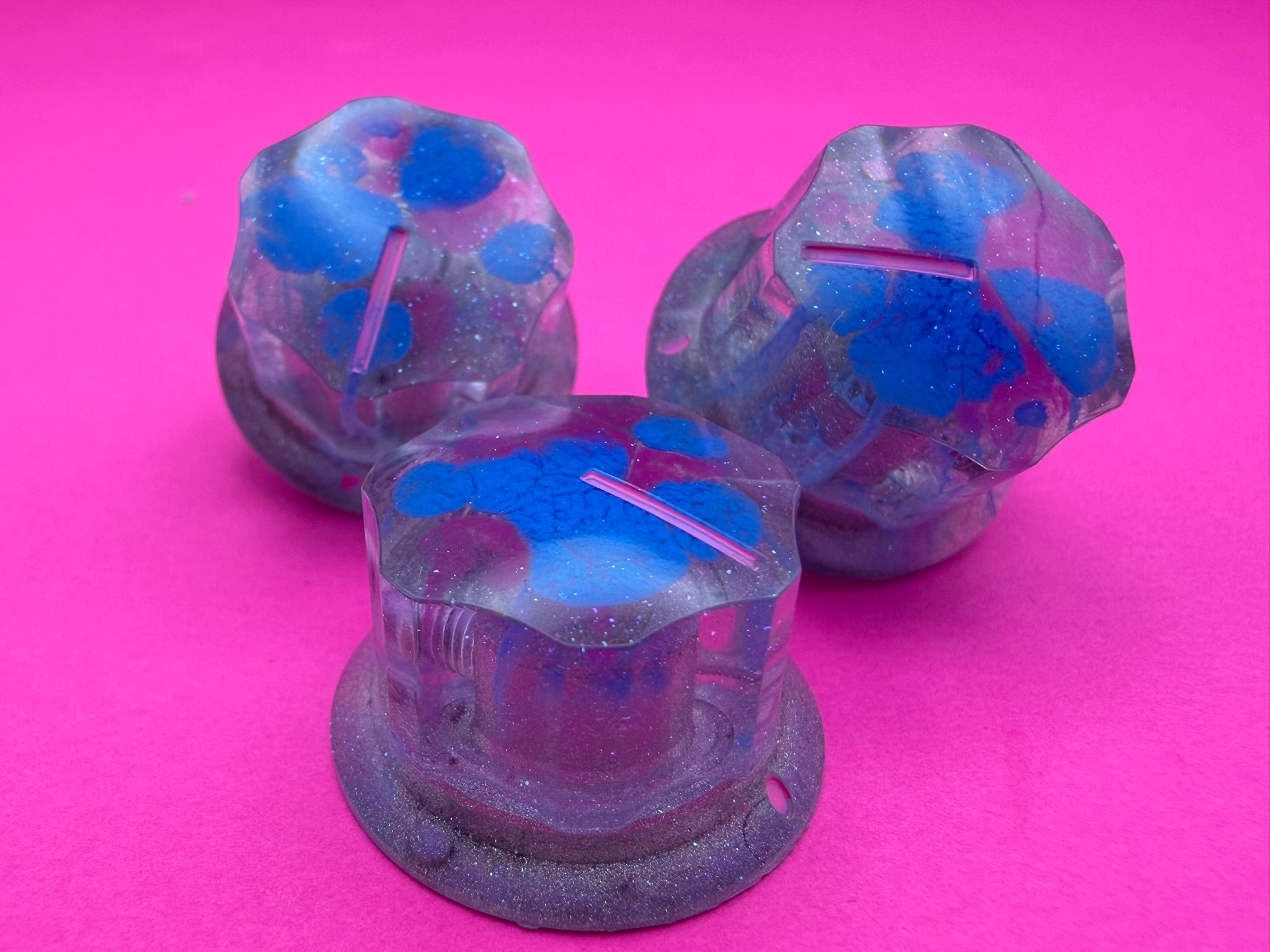 Modern Fluted - Paint Guts