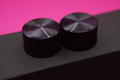 Medium HiFi - Stealth Blurple Pris