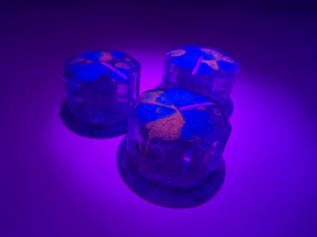 Modern Fluted - Paint Guts