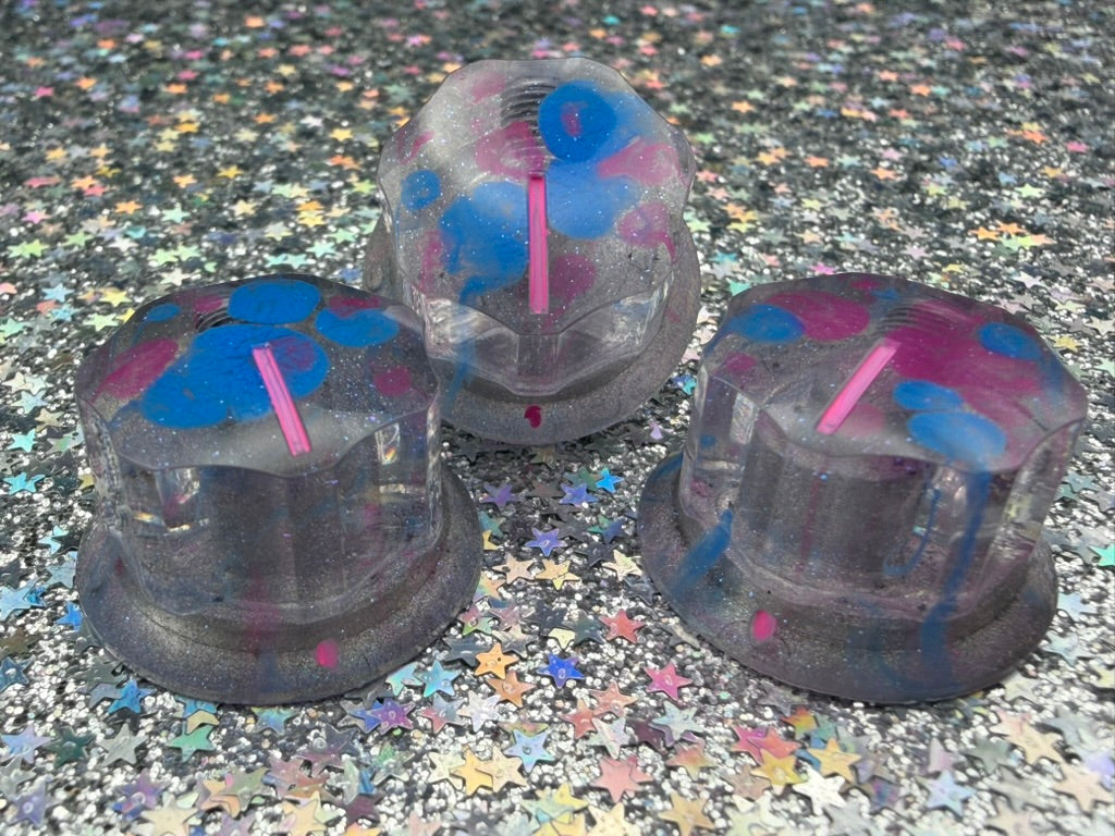 Modern Fluted - Paint Guts